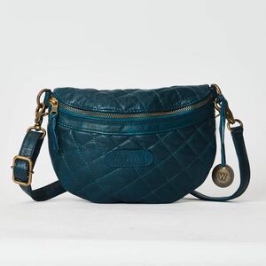 Wanderers Travel Co The Copenhagen Beltway Bag Full Grain Leather Azzurra
